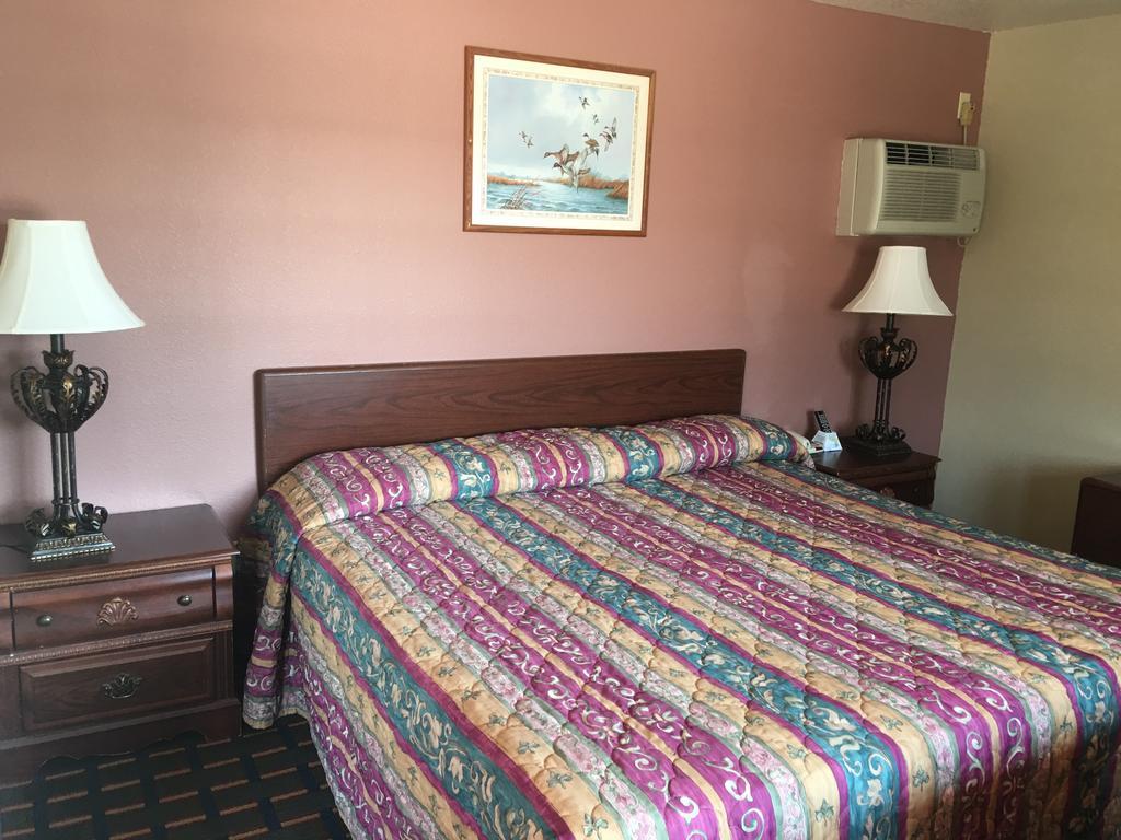 Best Value Inn Motel Sandusky Marianna Exterior foto